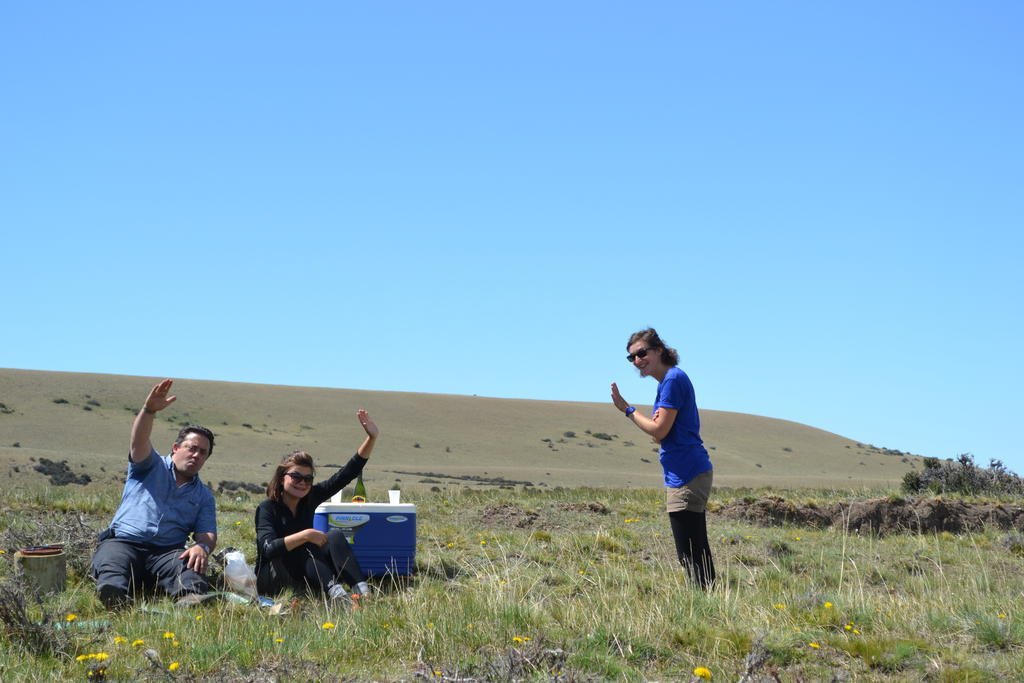 Camping Y Hostal El Ovejero El Calafate Esterno foto