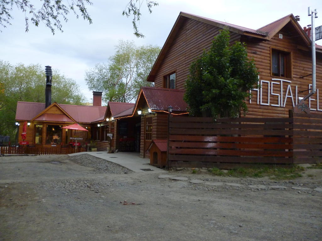 Camping Y Hostal El Ovejero El Calafate Esterno foto