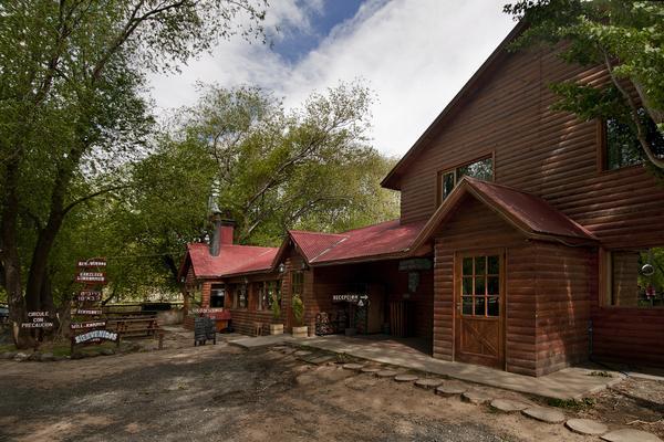 Camping Y Hostal El Ovejero El Calafate Esterno foto