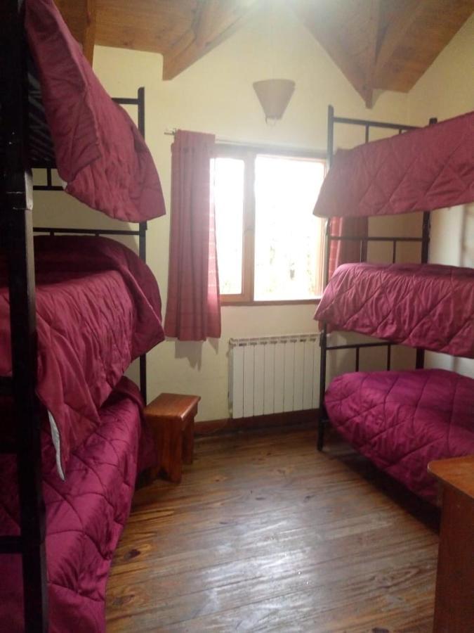 Camping Y Hostal El Ovejero El Calafate Esterno foto